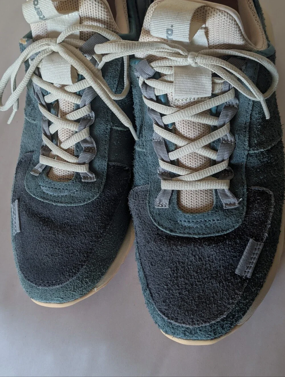 Clearweather Contera Suede Colorblock Sneakers in blue Mens size 10.5 women's 12